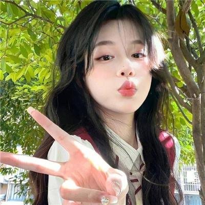 艾米丽·布莱尔的秘密